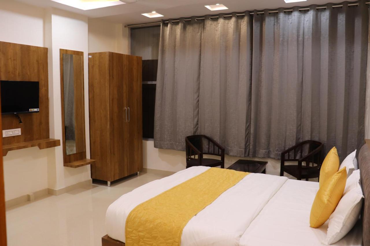 Hotel Jmb จ๊อดปูร์ ภายนอก รูปภาพ
