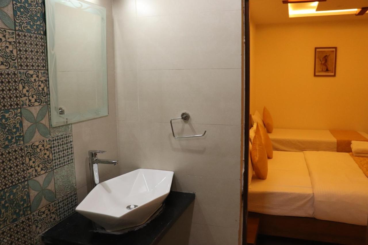 Hotel Jmb จ๊อดปูร์ ภายนอก รูปภาพ